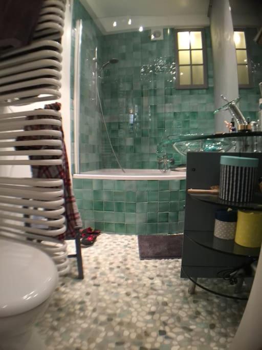 Appartement Grand Avec Parking Montparnasse 14e *